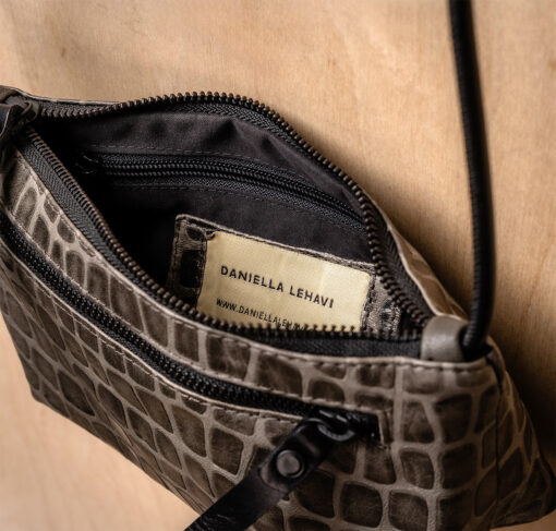 Clutch - Image 6