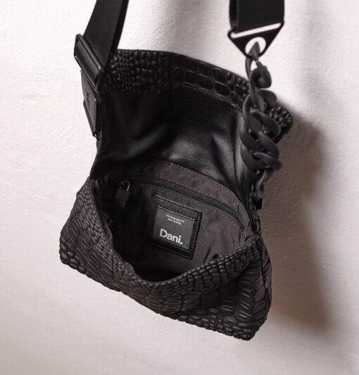 Clutch - Image 7